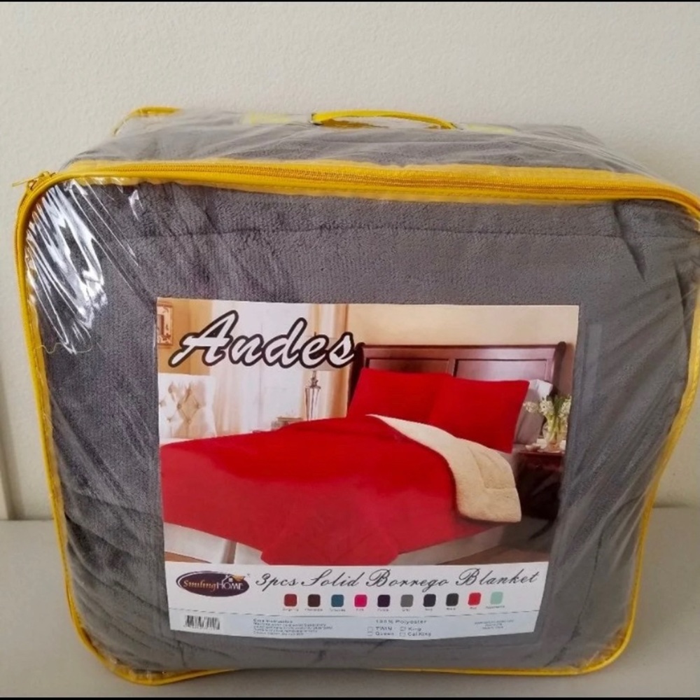 King Size Grey Ultra Soft Plush Blanket Set 3 Pc - Picture 6 of 6